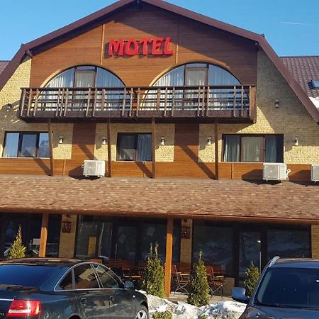 ברזוי Efm Motel מראה חיצוני תמונה