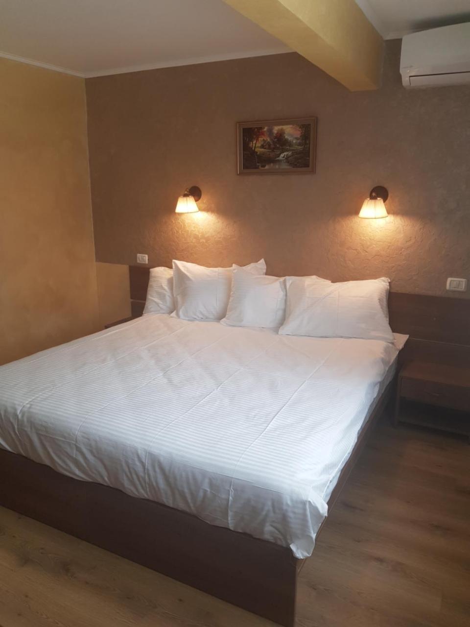 ברזוי Efm Motel מראה חיצוני תמונה
